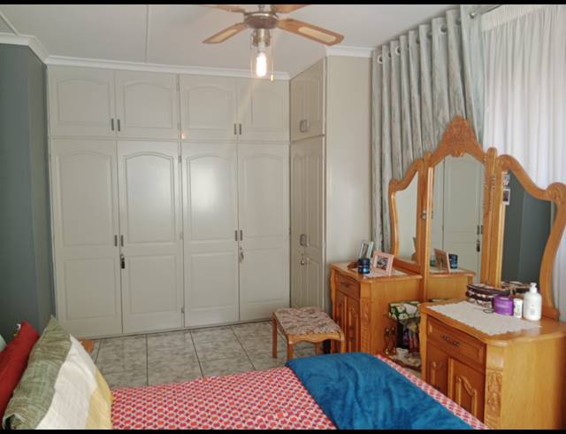 4 BEDROOM HOUSE FOR SALE IN NORTHDALE